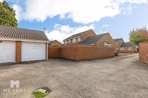 Photo 14- click for photo gallery